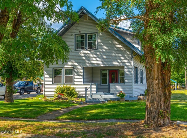 6167 W Adams St, Spirit Lake, ID 83869