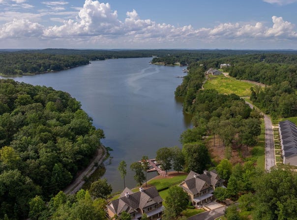 84 HARBOR POINTE DRIVE, TALLADEGA, AL 35160