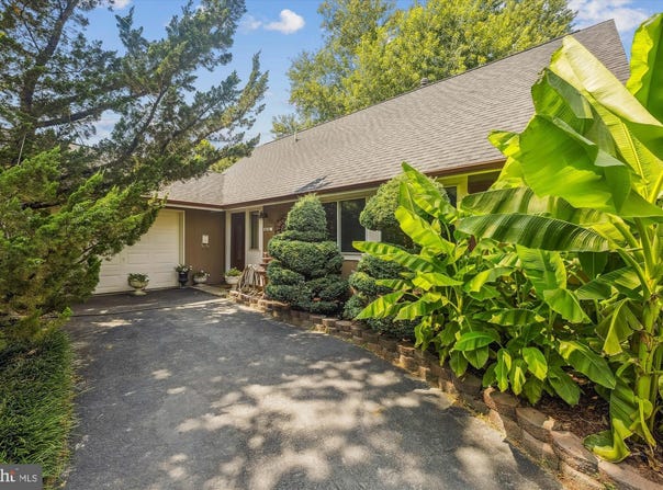 16116 POND MEADOW LANE, BOWIE, MD 20716