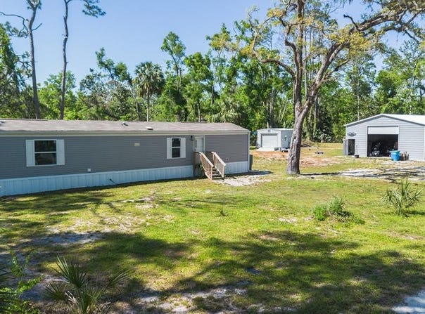 140 32nd Ave, Cross City, FL 32628