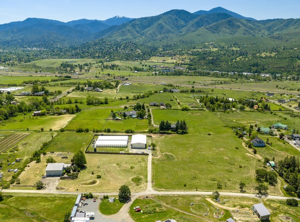 380 E Butler Lane, Ashland, OR 97520