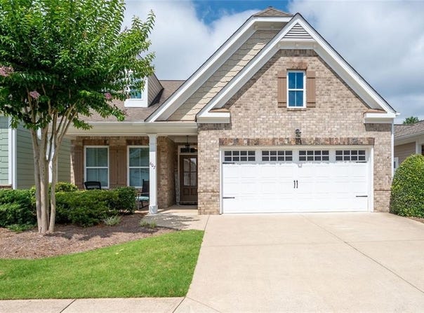 607 Abbey Drive, Woodstock, GA 30188