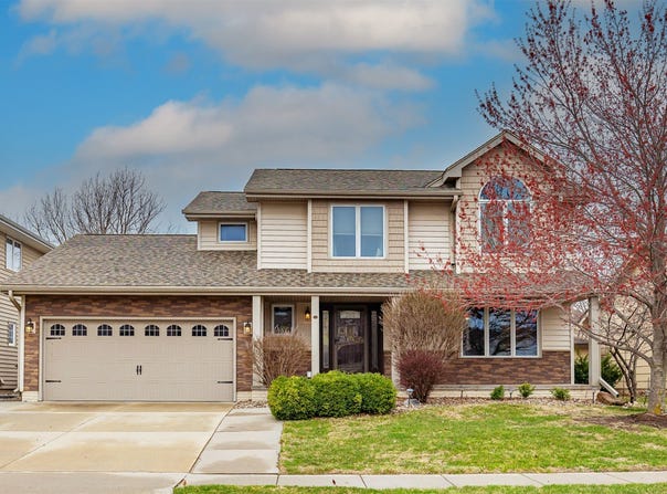 2002 2nd Avenue SE, Altoona, IA 50009