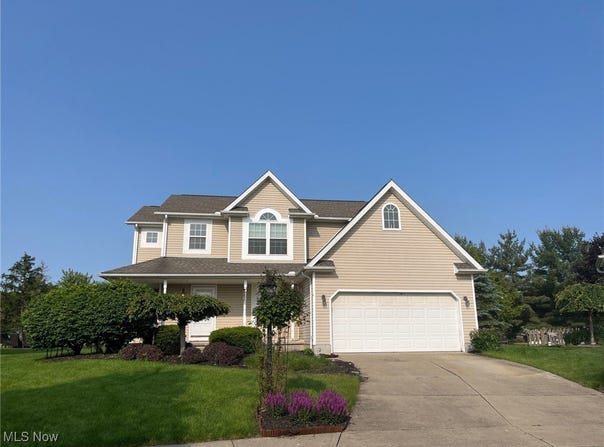 6012 Champagne, Medina, OH 44256