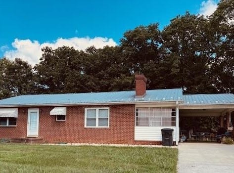 2114 Pilot Westfield Road, Pilot Mountain, NC 27041