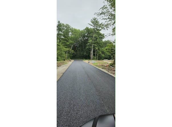 33 Lili Way, Easton, MA 02375