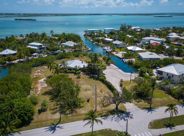 1151 Sugarloaf Boulevard, Sugarloaf Key, FL 33042
