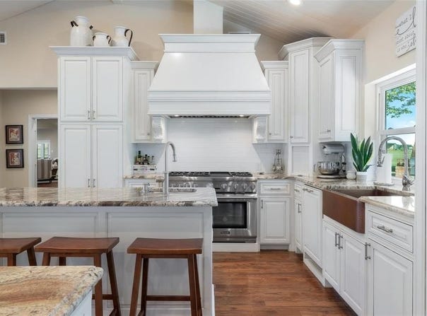 11000 Saint John Road, Pilot Point, TX 76258