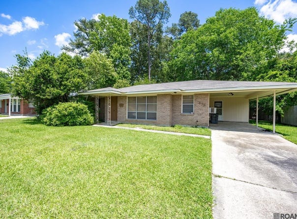 8475 S Parkland Dr, Baton Rouge, LA 70806