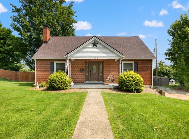 908 Chestnut Avenue, Frankfort, KY 40601