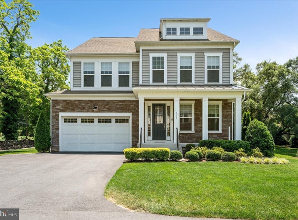 121 S 32ND STREET, PURCELLVILLE, VA 20132
