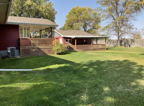 1277 L Street, Burwell, NE 68823