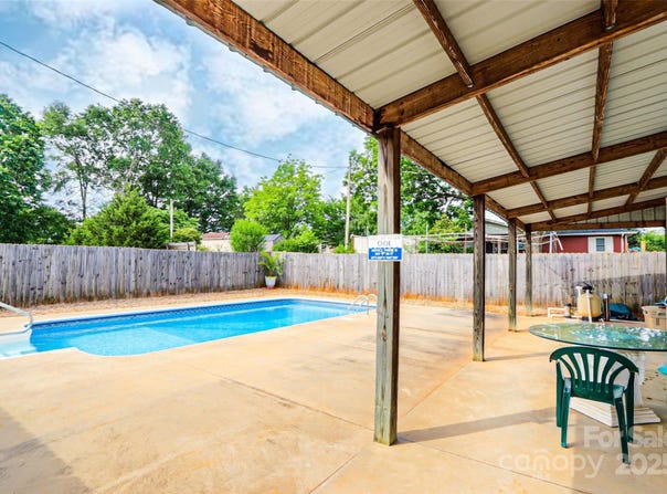 137 Hardin Road, Forest City, NC 28043