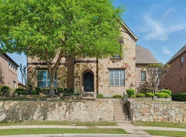 112 Aransas Drive, Irving, TX 75039