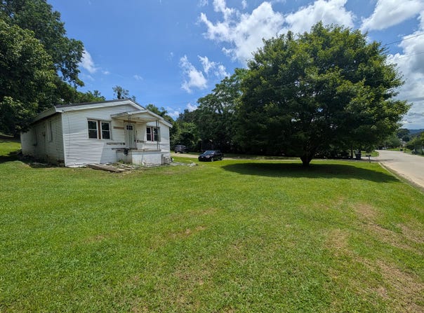 290 Rains Street, Williamsburg, KY 40769