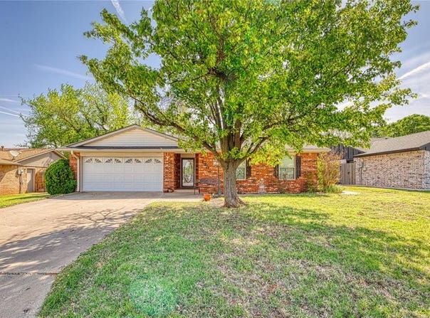 120 Peggy Drive, Elk City, OK 73644