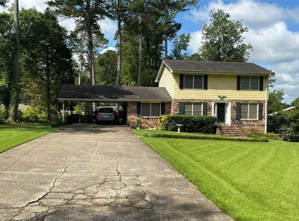 529 Valley Woods Circle SE, Conyers, GA 30094