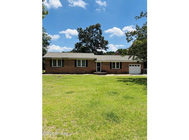 106 Tilghman Drive SE, Goldsboro, NC 27534