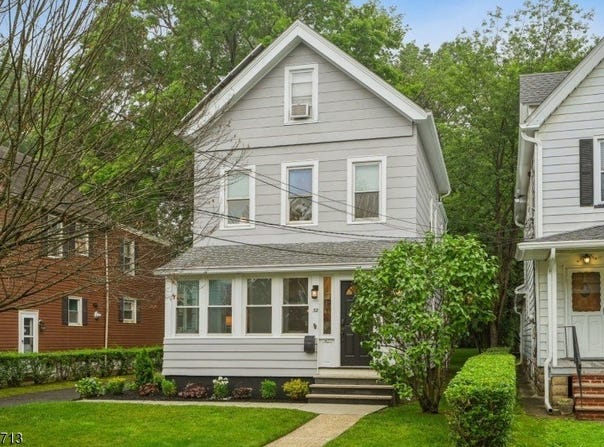 32 Clinton St, Bloomfield Twp., NJ 07003-2343