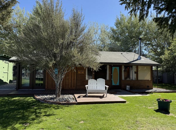 708 Forest Dr, Mackay, ID 83251