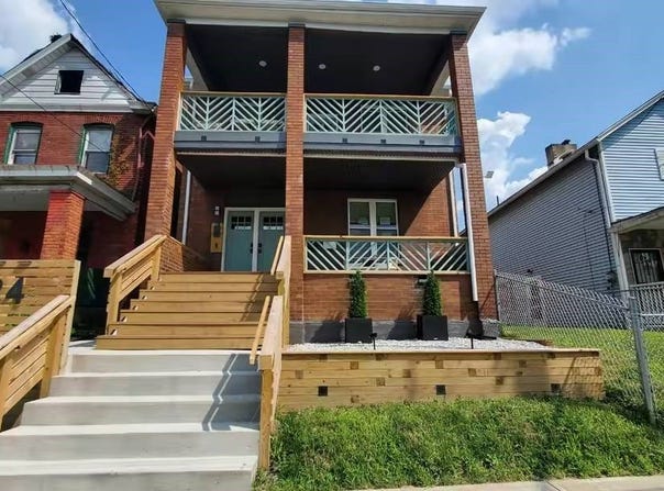 324 W 14th Ave, Homestead, PA 15120