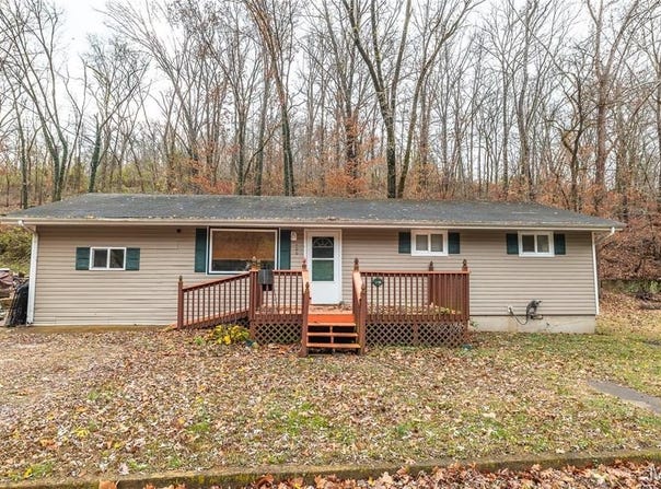 100 State Route T, Newburg, MO 65550