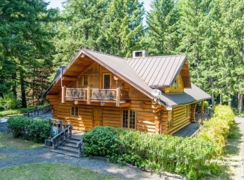 14361 Maple Creek Rd, Arcata, CA 95550