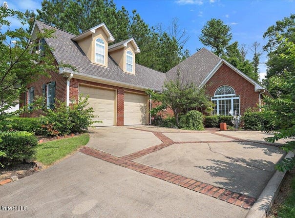 772 Oakmont Parkway, Ridgeland, MS 39157