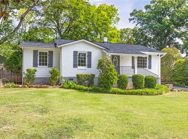 1039 Ridgecrest Drive SE, Smyrna, GA 30080