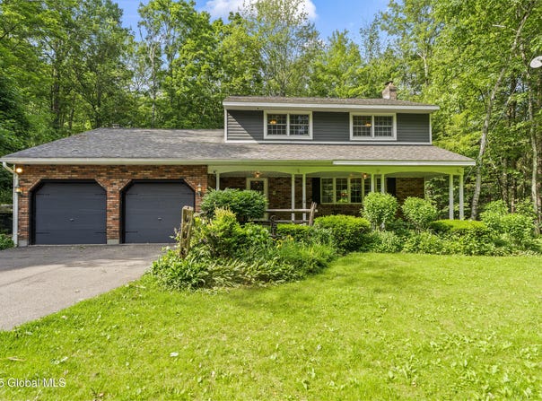 654 Birchwood Drive, Princetown, NY 12056