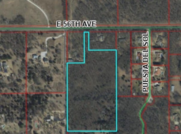 E 56th Ave, Hutchinson, KS 67502