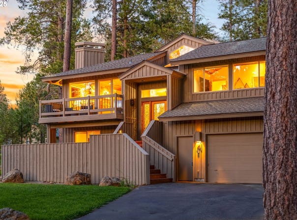 17683 Broken Top LN, Sunriver, OR 97707