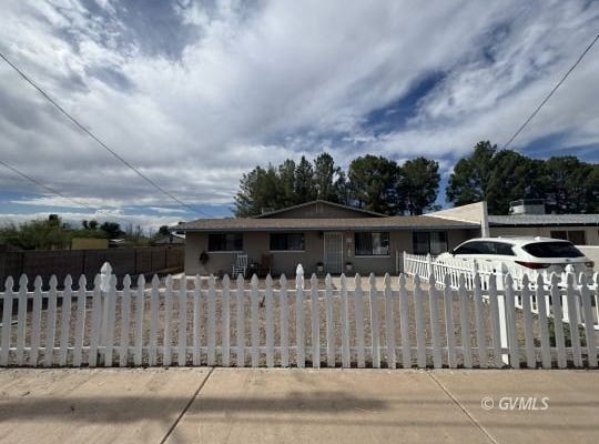 514 W 15th St, Safford, AZ 85546