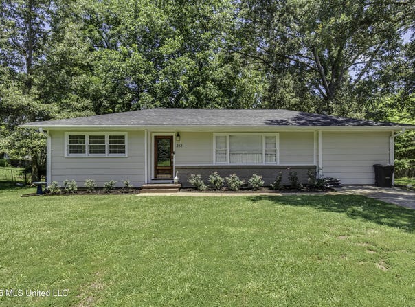 252 Marilyn Drive, Pearl, MS 39208