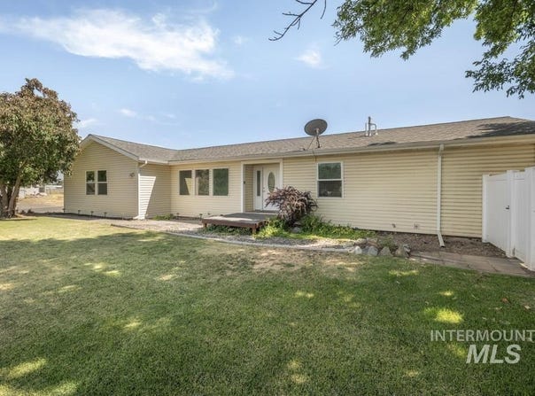 2602 Blue Mountain Court, Clarkston, WA 99403
