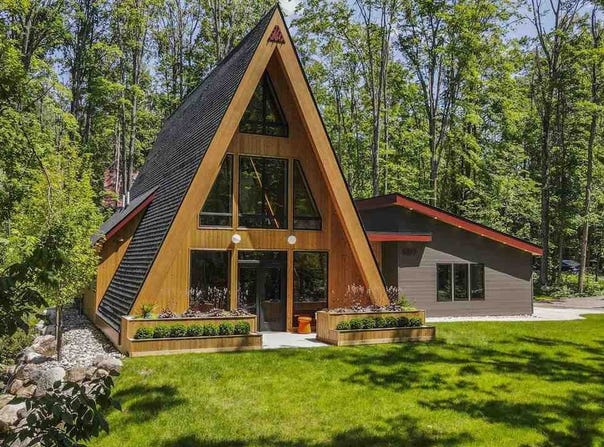 5277 TYROL, HARBOR SPRINGS, MI 49740