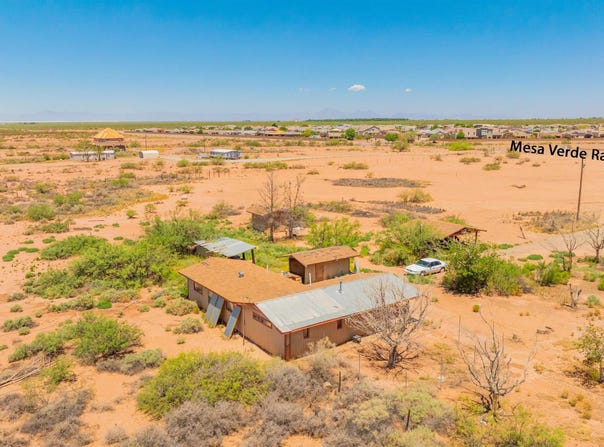 62 Mesa Verde Ranch RD, Alamogordo, NM 88310