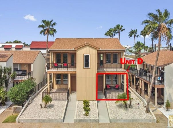 205 W Kingfish St., South Padre Island, TX 78597