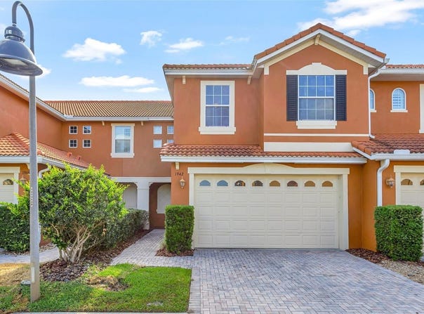 1942 MICHAEL TIAGO CIRCLE, MAITLAND, FL 32751