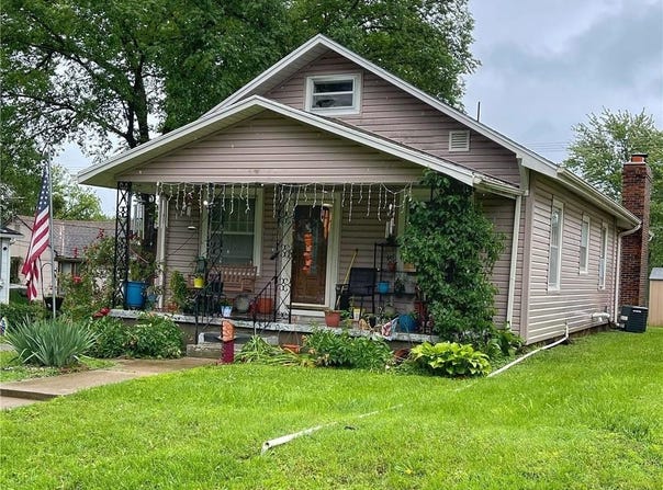 1305 Olive Street, Leavenworth, KS 66048