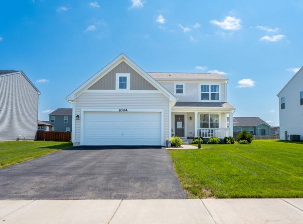 1004 Daniel Street, Plano, IL 60545