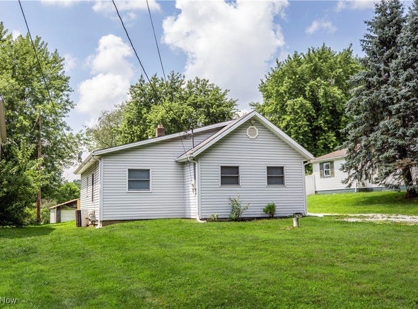 4707 Shermont Avenue SW, Canton, OH 44706