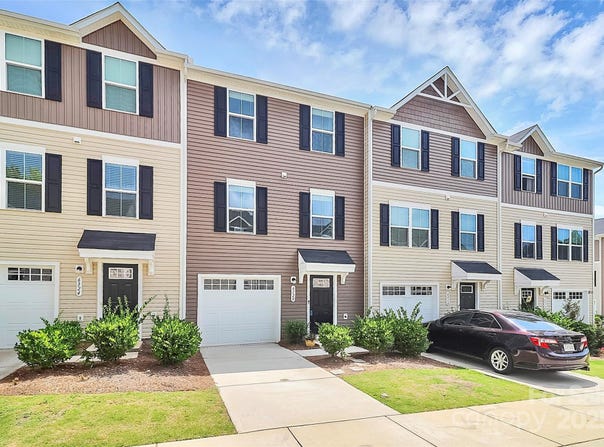 6320 Cutwater Circle, Charlotte, NC 28269
