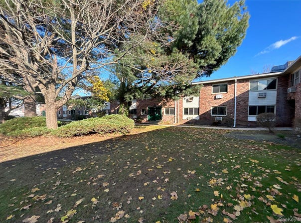 2453 Union Boulevard, Islip, NY 11751