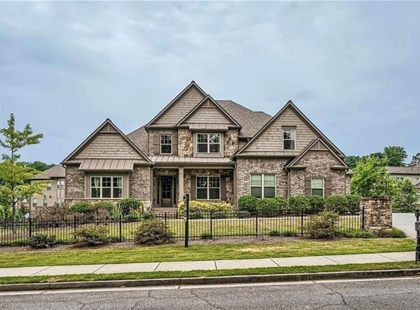 631 MABRY Road, Sandy Springs, GA 30328
