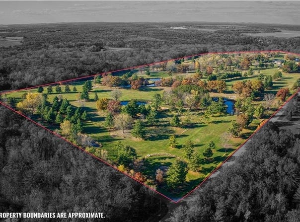 10555 Freedom Rd, Tomah, WI 54660