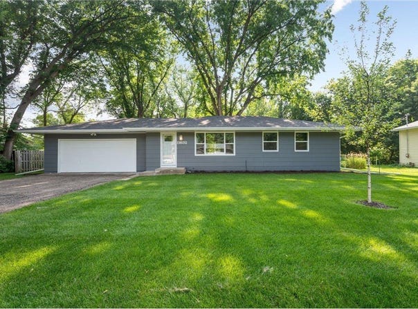 11632 Utah Avenue N, Champlin, MN 55316