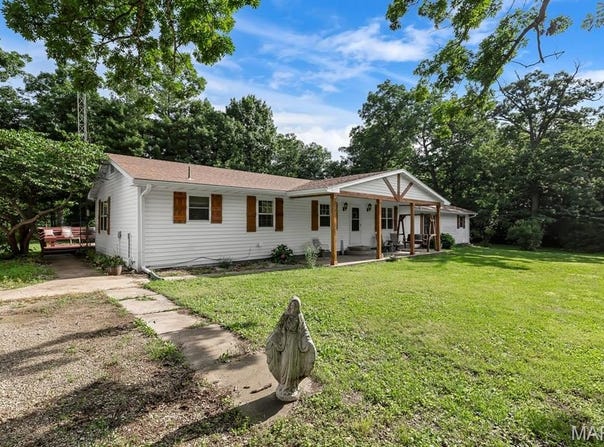 43813 Audrain Road 620, Middletown, MO 63384