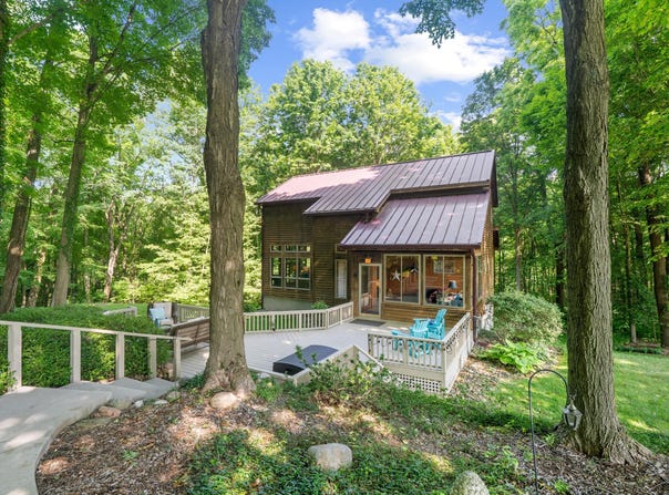 928 Curtis Road, Quincy, MI 49082