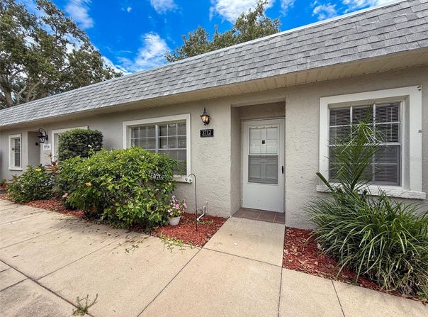 3712 TROPHY BOULEVARD, NEW PORT RICHEY, FL 34655